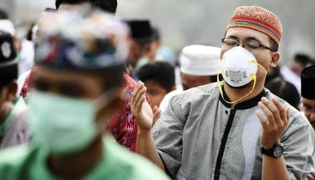 It Should Be Noted, This Is The Law Of Wearing Face Mask DurIing Prayer