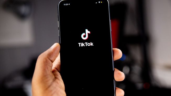 Cara Menyematkan Video TikTok Cara Menyematkan Video TikTok